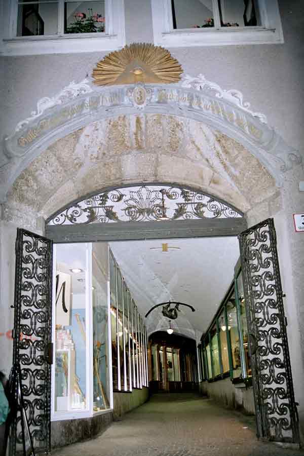 Templerkreuz Salzburg Getreidegasse 3a